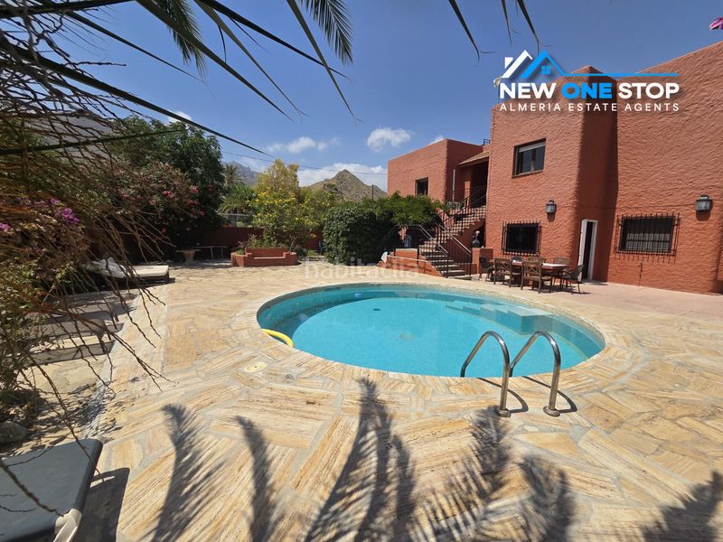 Foto ceb7a541-7171-44e2-aea9-08a04051ce36. Casa amb xemeneia calefacció aparcament piscina a Mojácar