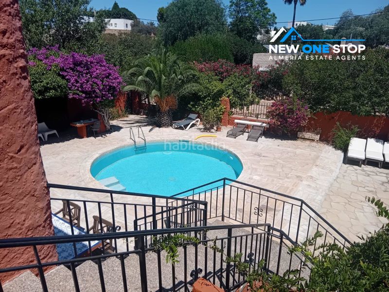 Foto ec3affd9-2ba3-4b70-bbdd-4517931da4c2. Casa amb xemeneia calefacció aparcament piscina a Mojácar