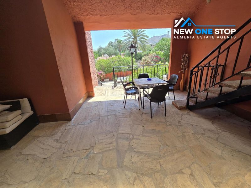 Foto f5cf9798-f8a9-47a5-b40e-da4438496185. Casa amb xemeneia calefacció aparcament piscina a Mojácar