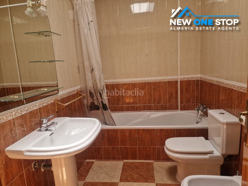 Foto 7fe341c4-cbc6-42a1-9fdf-3739471391eb. Casa adossada a carretera de Garrucha 53 a Las Marinas Garrucha