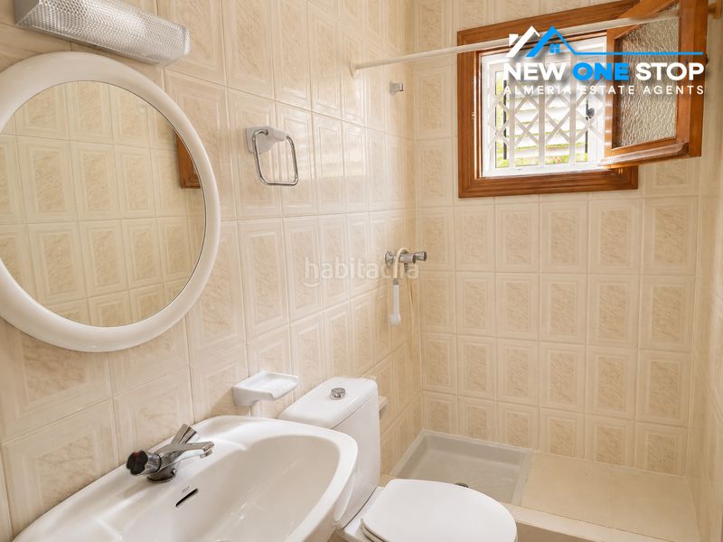 Foto c4045db1-2349-4743-931b-5490a4346cbd. Xalet amb xemeneia calefacció aparcament piscina a Mojácar