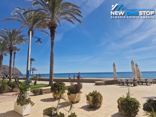 Casa  Avenida del mediterráneo 120. Se vende chalet independiente en san juan de los terreros.