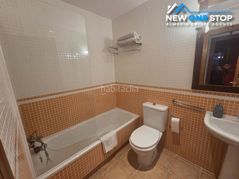 Foto 8ab941a7-756f-439b-82cf-7ada690eef57. Apartament amb calefacció aparcament piscina a Las Salinas Vera