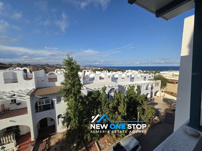 Foto a859754e-e2de-4612-b7bd-5a30eb928692. Àtic a calle miguel hernández 24 a Mojácar playa - las ventanicas - la paratá Mojácar