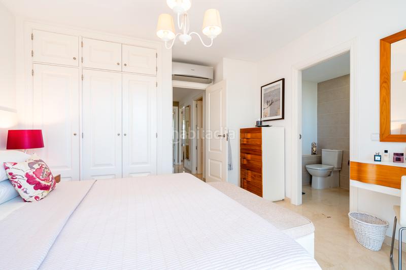 Foto 69f54f12-c97a-4d59-a42b-e8c51773bcf6. Àtic amb aparcament piscina a port de Pollença Pollença