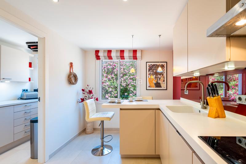 Foto 9b9237a3-cba7-42c4-9f7c-4c46e4202926. Àtic amb aparcament piscina a port de Pollença Pollença