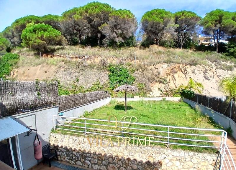 Foto 0de4a39c-c7f0-4fe9-9ff5-09a1f6fd5216. Reihenhaus mit heizung parking in Nucli Urbà Argentona