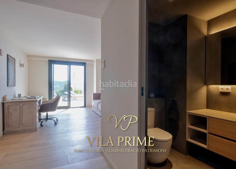 Foto 57ac0830-0475-4ed4-bb33-a5f3d6fd29b0. Chalet con riscaldamento parcheggio piscina in Cabrils