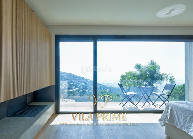 Foto a6938807-c8e4-40e8-a864-ca49776c051a. Chalet con riscaldamento parcheggio piscina in Cabrils