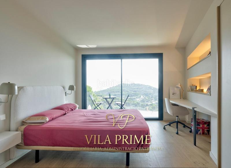 Foto b7c860cc-7378-444e-af4f-0c9b5006d477. Chalet con riscaldamento parcheggio piscina in Cabrils