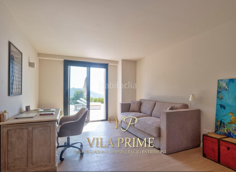 Foto b68716de-cea5-4b24-a3cc-c5c769e37a3e. Chalet avec chauffage parking piscine dans Cabrils
