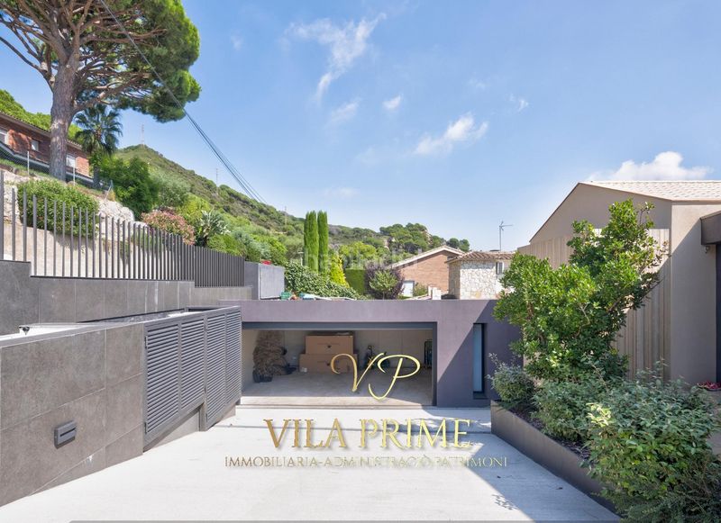 Foto f3ce7130-fd9c-48ca-9bb8-b43d348c8559. Chalet avec chauffage parking piscine dans Cabrils