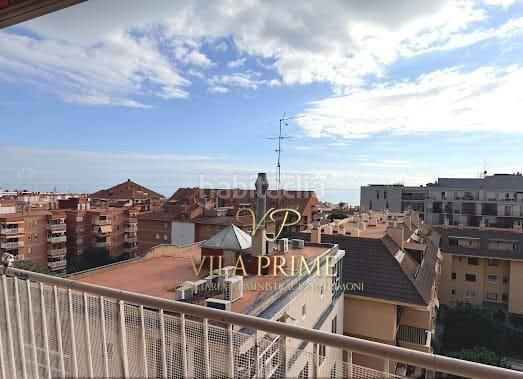 Foto 2650f9f3-b4b5-431e-9d35-ab3e6c42e554. Àtic a Centre Vilassar de Mar