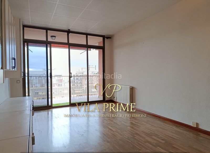 Foto 73a32c33-7511-4a07-a46a-8fc70d720914. Àtic a Centre Vilassar de Mar