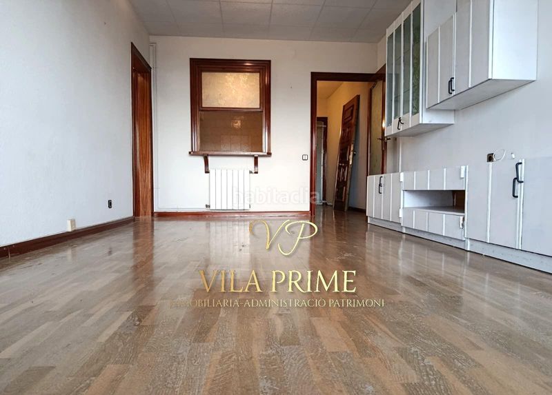 Foto 7fed1ce0-cba8-4dc1-b0d6-a9ae35923a3e. Àtic a Centre Vilassar de Mar