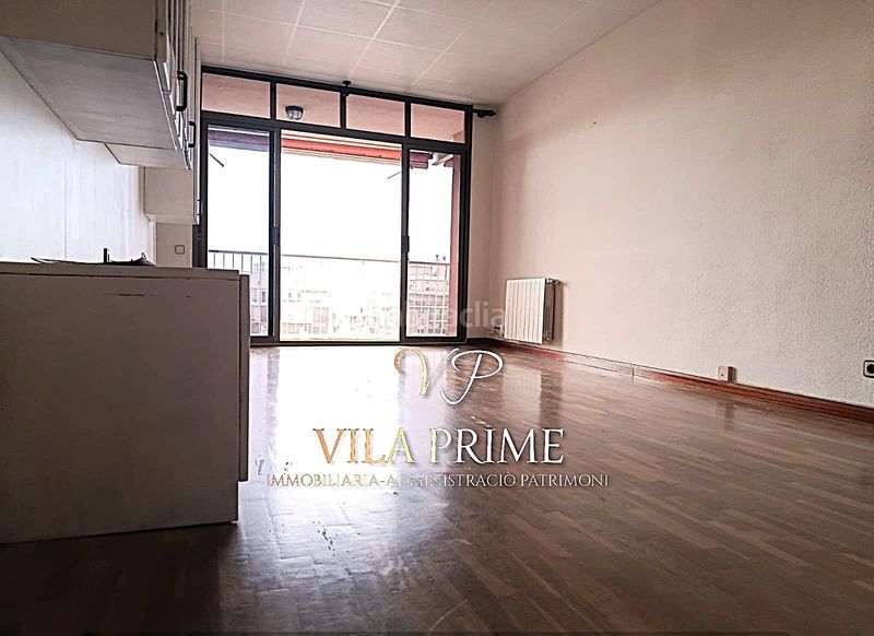 Foto ad917662-0c95-4abb-b272-ff5c1d46e166. Àtic a Centre Vilassar de Mar