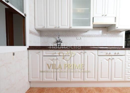 Foto bdc2ea38-2ff0-432d-9db0-9bceaedd3ec0. Àtic a Centre Vilassar de Mar