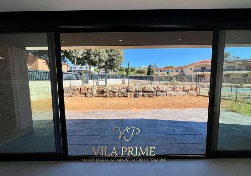 Foto 16152350-9429-4ab3-b2f4-ac4ed037535d. Xalet amb aparcament piscina a Can Quirze Mataró