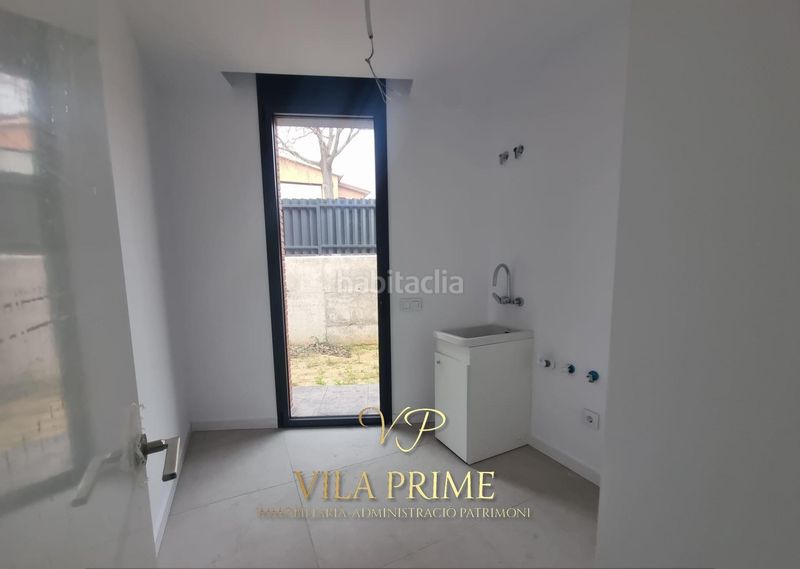 Foto cf4f4873-2cdd-41d8-9aa7-05443eabf2b7. Xalet amb aparcament piscina a Can Quirze Mataró