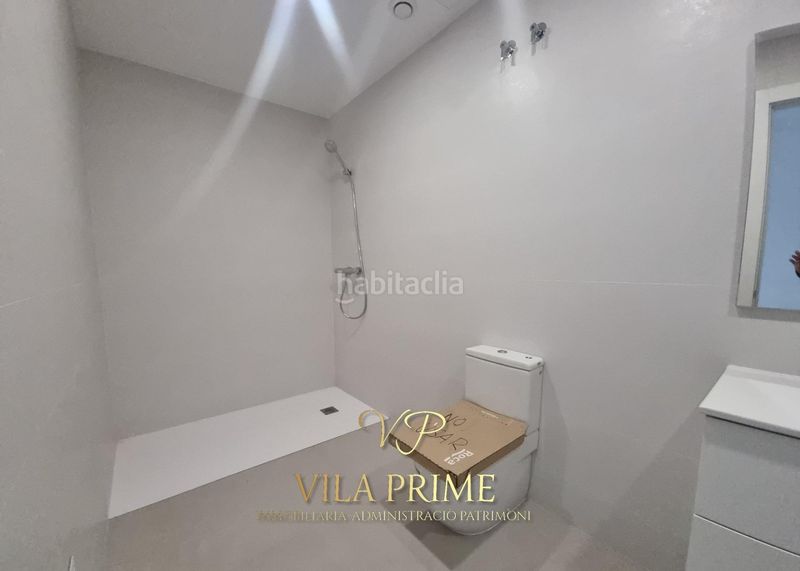 Foto e16dcaa6-f3d8-4f92-8bc4-356167df0af0. Xalet amb aparcament piscina a Can Quirze Mataró