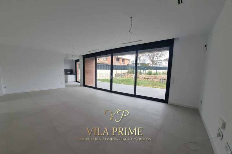 Foto fbf0673b-0fdd-4cb8-8126-9ee94e2e2edd. Xalet amb aparcament piscina a Can Quirze Mataró