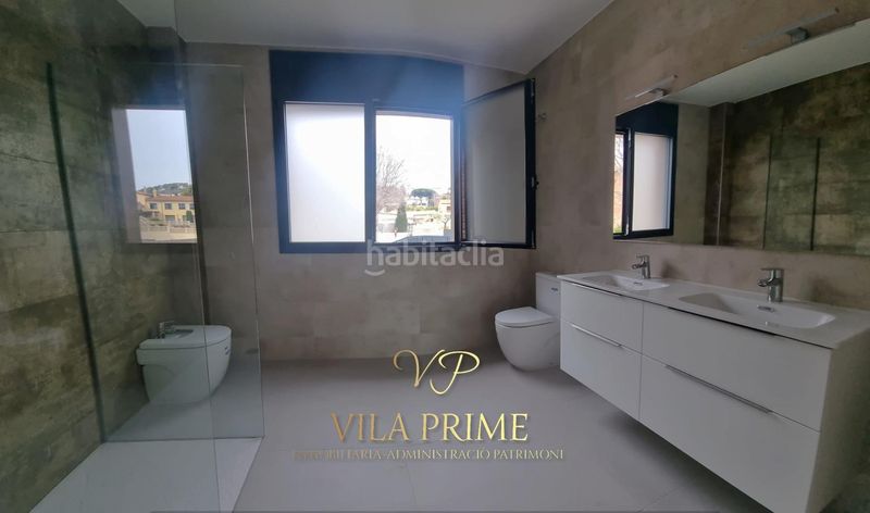 Foto fdedaee3-eb12-40be-9d51-5024c4e9a4eb. Xalet amb aparcament piscina a Can Quirze Mataró