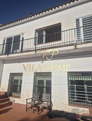 Flat in Vilassar de Dalt. Amplio piso en vilassar de dalt con terraza y patio privado
