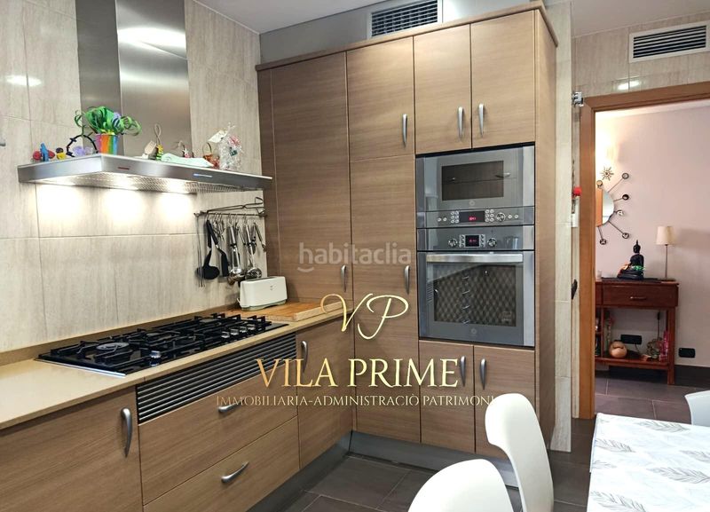 Foto 06e4f3c1-b552-4644-ac62-fdab0763d9b7. Casa adossada amb calefacció aparcament a Vilassar de Dalt
