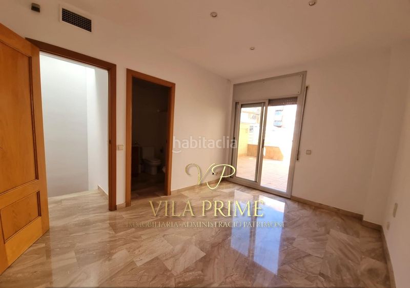 Foto 0bf2167e-71f6-4230-b468-d5ed22b46914. Casa adossada amb calefacció aparcament a Via Europa - Parc Central Mataró