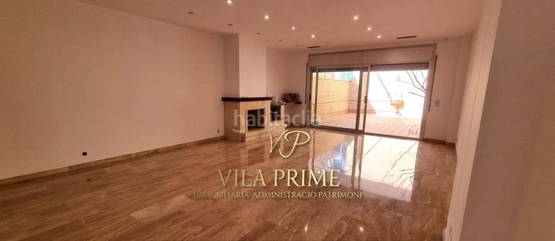 Foto 766decce-6488-4f3c-ad89-a5d661d47b8e. Casa adossada amb calefacció aparcament a Via Europa - Parc Central Mataró