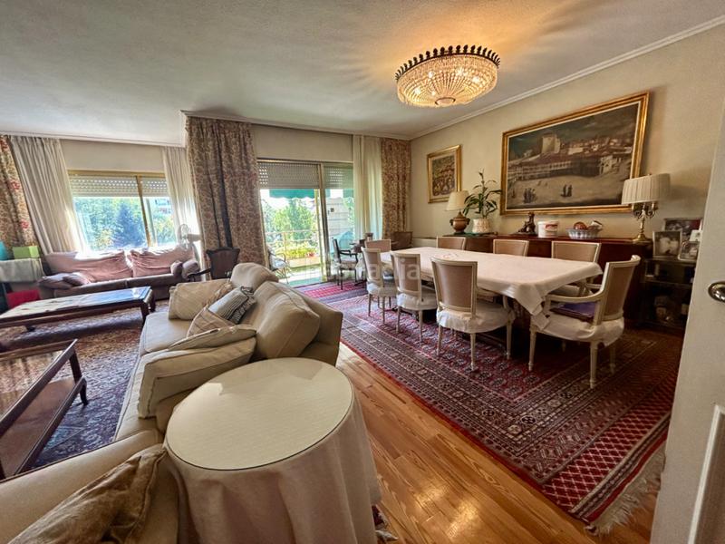 Foto 0a52d75e-16d5-4c14-9ed9-efdfd8320f6c. Etagenwohnung mit kamin heizung pool in Fuentelarreina Madrid