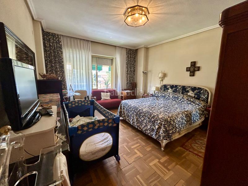 Foto 119d0385-9060-4907-b304-48342145415a. Etagenwohnung mit kamin heizung pool in Fuentelarreina Madrid