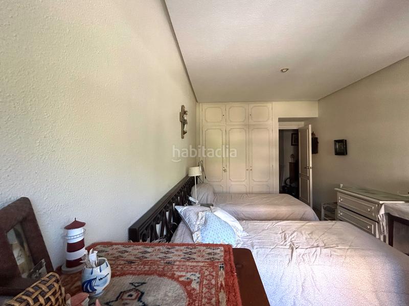 Foto daa25072-5a2b-4bee-ae7b-13b7b7d11216. Etagenwohnung mit kamin heizung pool in Fuentelarreina Madrid