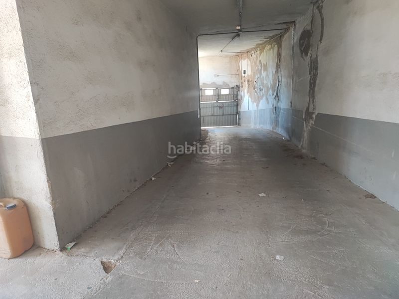 Foto 15f081da-45d6-45e4-aaa5-8cae5f662ba3. Posto auto in Constantí