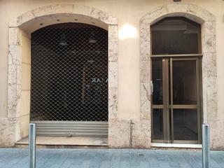 Location Local commercial à Carrer del governador gonzález 20