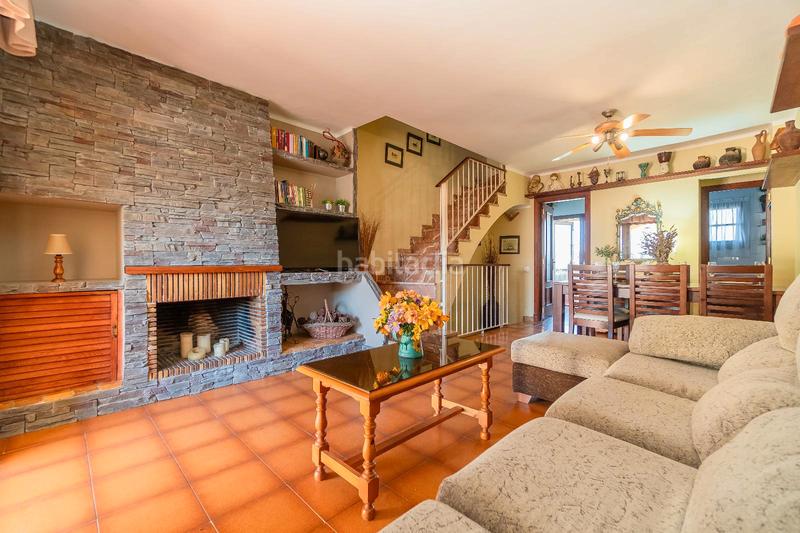 Foto 739b3cc4-8644-47d2-bcf5-58453100901c. Semi detached house with fireplace heating parking in Torredembarra