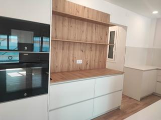 Appartamento  Avinguda de prat de la riba. Piso recién reformado