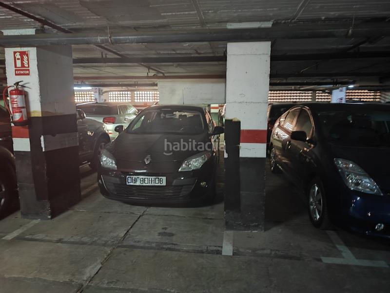 Foto 99d574d9-dd82-4061-bfac-8e0a2a4d463c. Parking coche en Nou Eixample Nord Tarragona