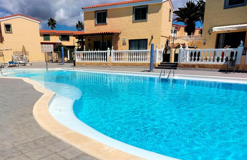 Foto 41ba7e96-e256-4257-b35f-76e686191ff4. Rent duplex with parking pool in Maspalomas - Meloneras San Bartolomé de Tirajana