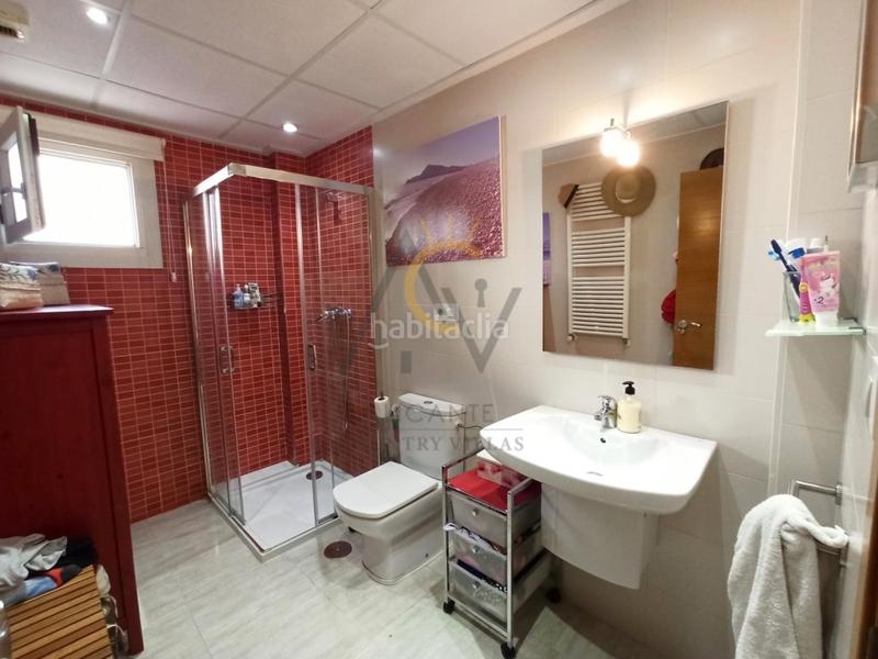 Foto b0443077-270b-49d7-bda9-c218647f59b7. Chalet  en monóvar en Monòver