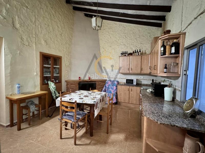 Foto b65c5e42-d728-40b8-ae7d-79cc7b7b4679. Casa  con pequeña parcela en Romana (la)