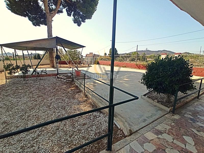 Foto e926d6d2-2efa-46c7-a6f4-1f0937dfb602. Chalet  de dos alturas en monóvar en Monòver