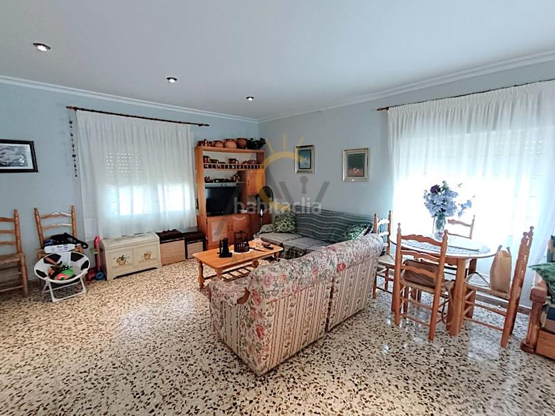 Foto 1d4ab11f-7912-4491-9279-3b129f9fe62a. Chalet encantadora casa de campo con piscina y pinada, ideal para disfrutar en familia. en Romana (la)