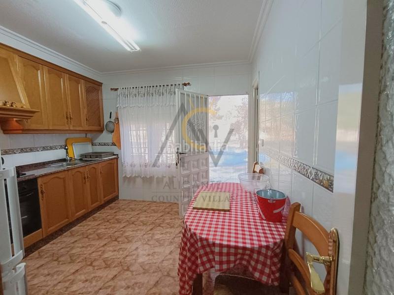 Foto aef59c03-8546-4fc6-abf5-d52199b995aa. Chalet encantadora casa de campo con piscina y pinada, ideal para disfrutar en familia. en Romana (la)