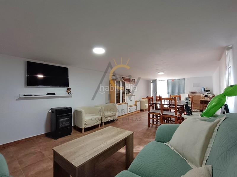 Foto b01802b1-060f-4fbc-b6ce-e653c5eda4e6. Chalet encantadora casa de campo con piscina y pinada, ideal para disfrutar en familia. en Romana (la)