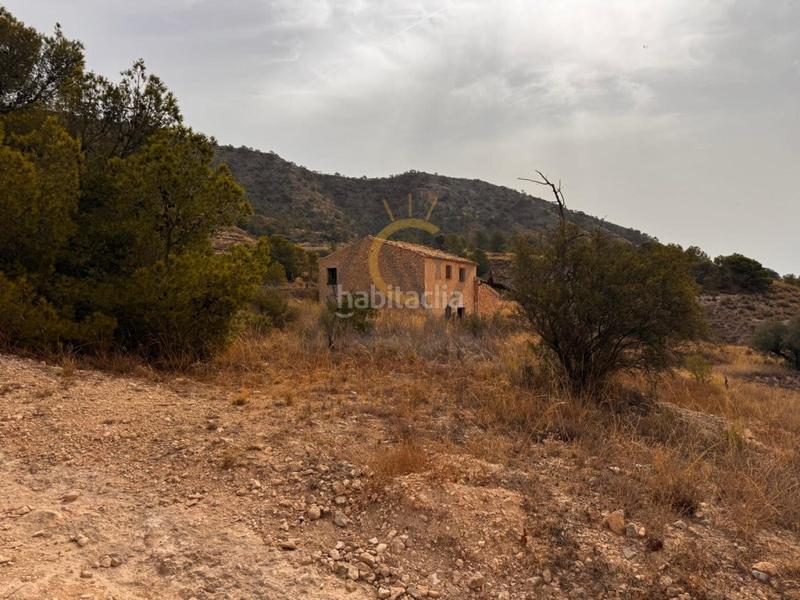 Foto fdeb154c-df12-444e-a189-e1dd68a1d4ef. House in Monòver