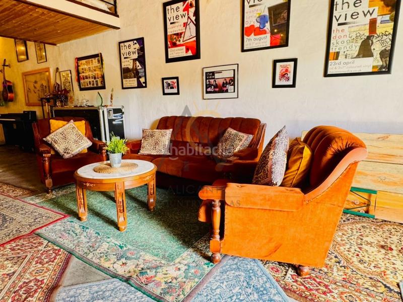 Foto 6b874442-3077-4b31-9105-7d8049819d43. Mas avec parking piscine dans Monòver