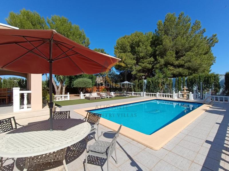 Foto 26db7ec3-560f-429a-9939-1844dca951f0. Chalet avec chauffage parking piscine dans Pedanías Oeste Aspe