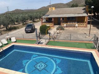 Masia  Partida morron. Fantástica vivienda con casa de invitados, piscina y garaje y ba