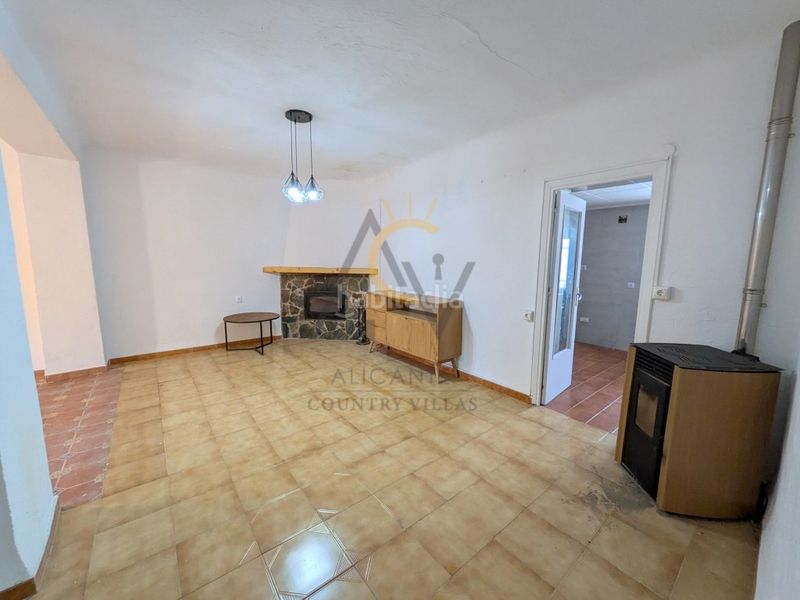 Foto 1a7ffb6e-d313-42c4-8dbd-fb1b3cfb2e65. Casa amb aparcament a Monòver